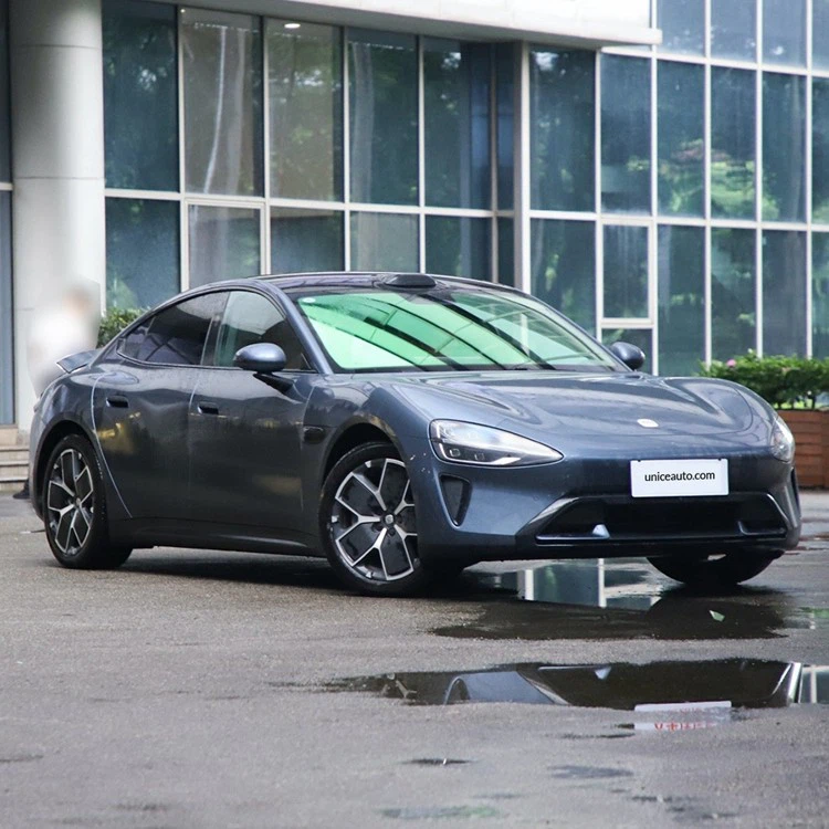 2024 Xiaomi SU7 Luxury EV 